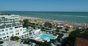 Hotel Promenade Universale